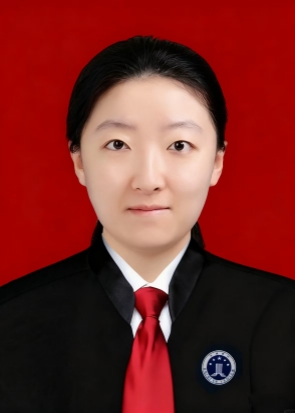 李彤